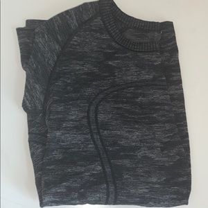 Lululemon Run Top